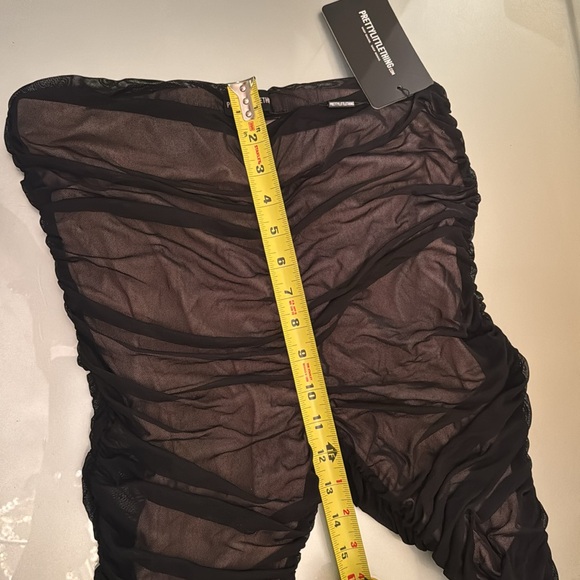 PRETTY LITTLE THING Black ruched fully lined brand new leggings Sz.12 with tags - Picture 11 of 12